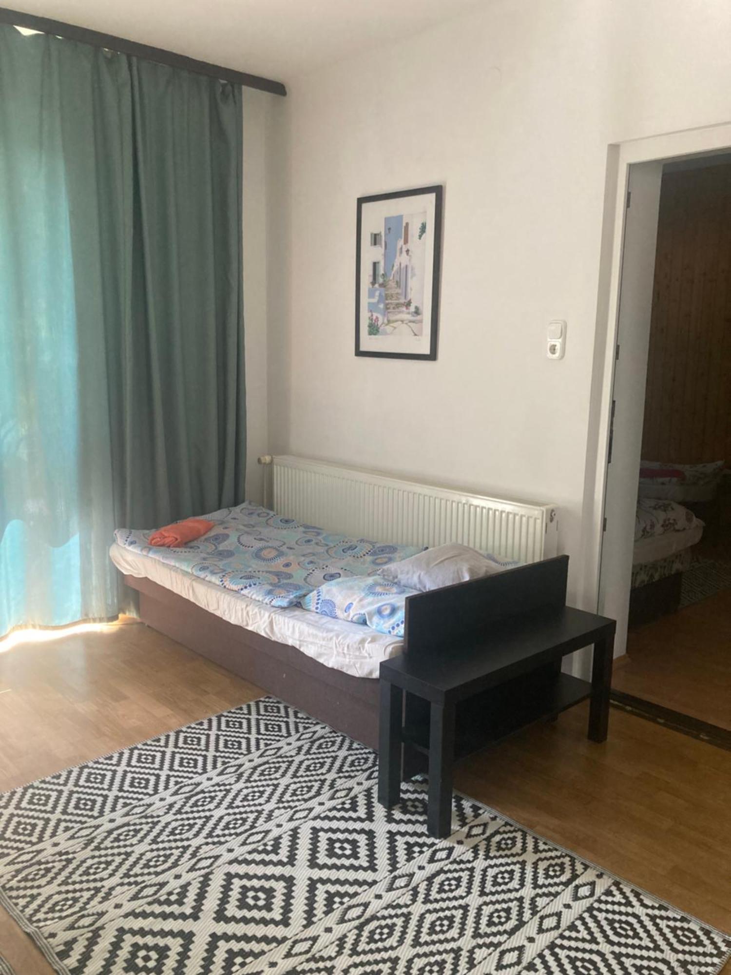 Apartman-Donau Tat Exterior photo